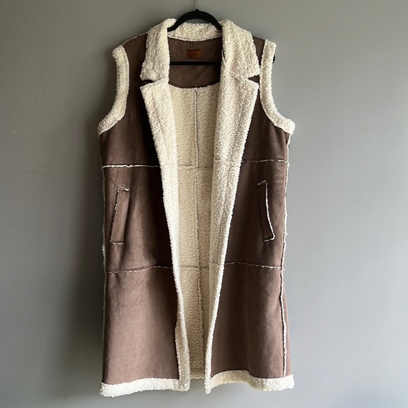 Pol Sherpa vest brand new never worn size L so soft - Picture 3 of 10